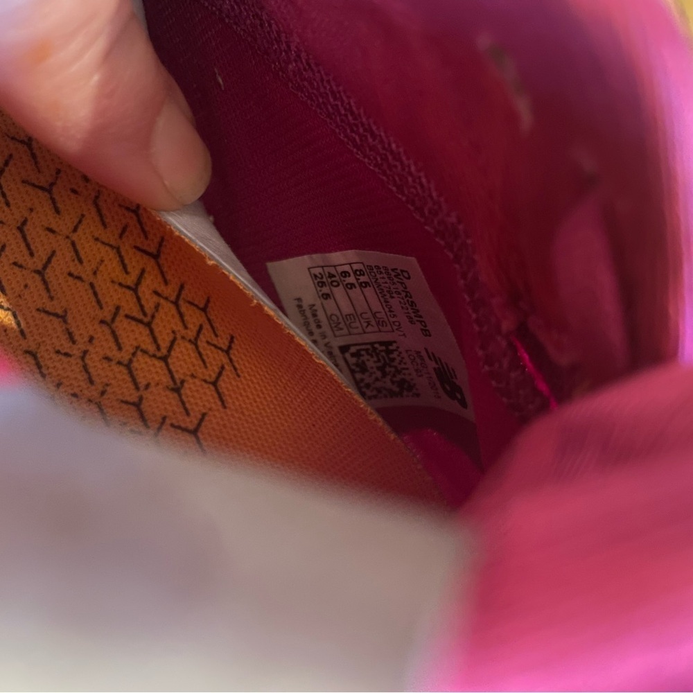 New Balance Vazee Prism women's running shoes in a bright pink color. - Picture 4 of 5
